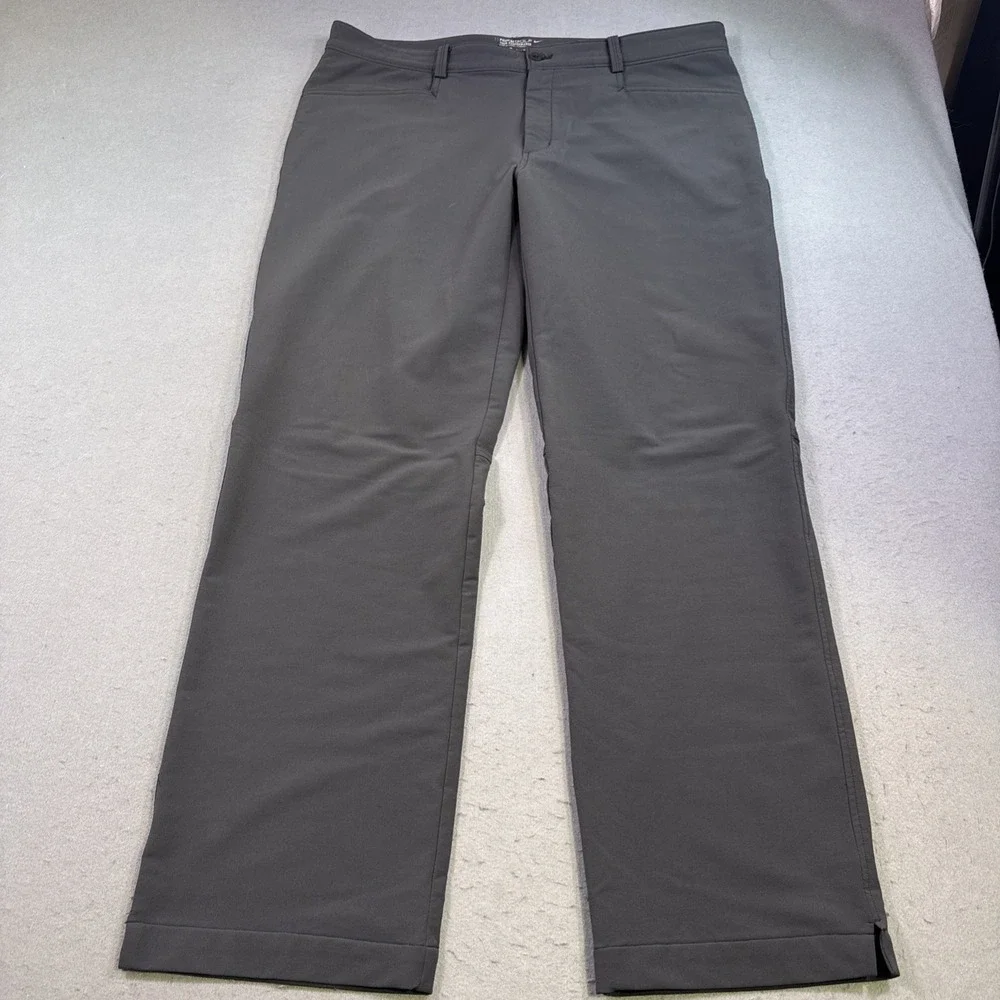 Nike GOLF PANTS MEN 38 x 32  Flex Core Flat Front Dri Fit Tour Charcoal